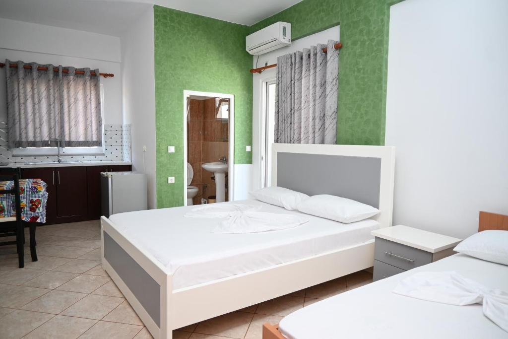 Triple Room with View